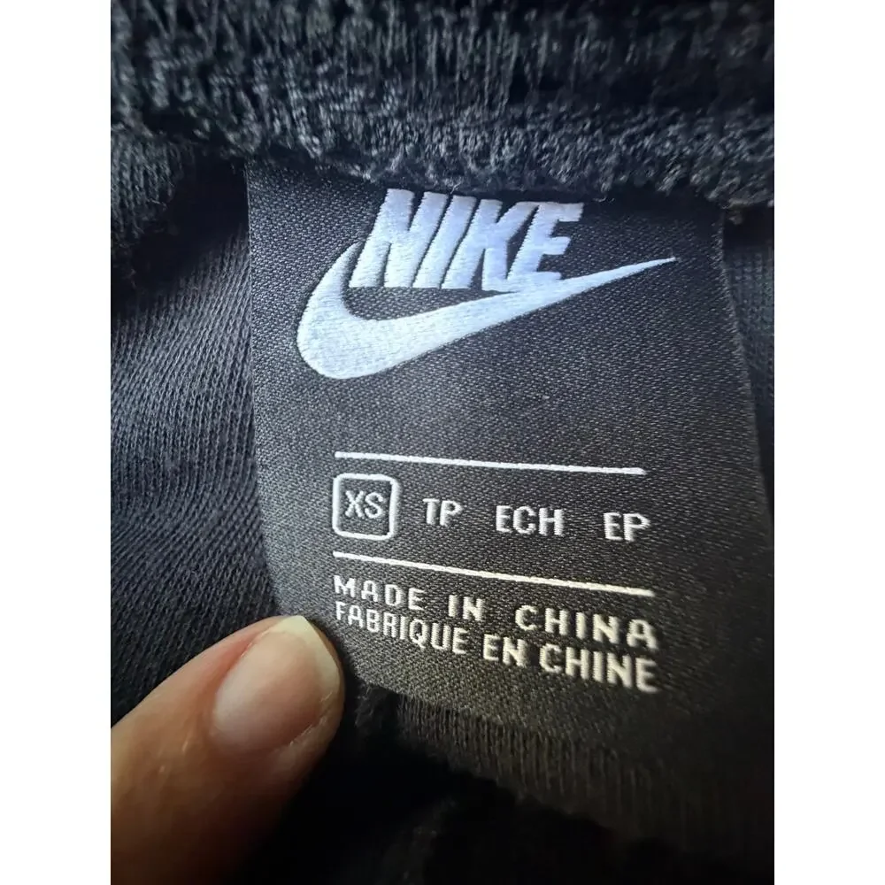 Nike sportswear air